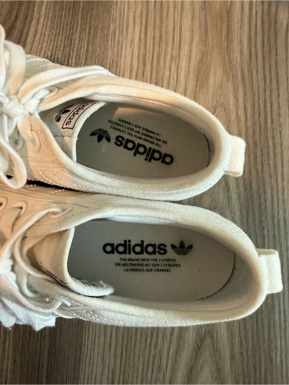 Adidas Nizza Platform White Sneaker Shoe Women’s size 6